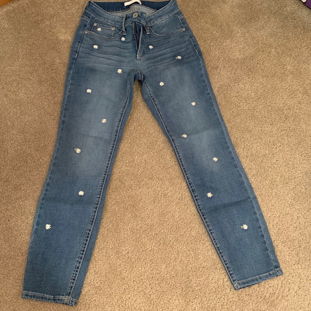 Jeans with Floral detail